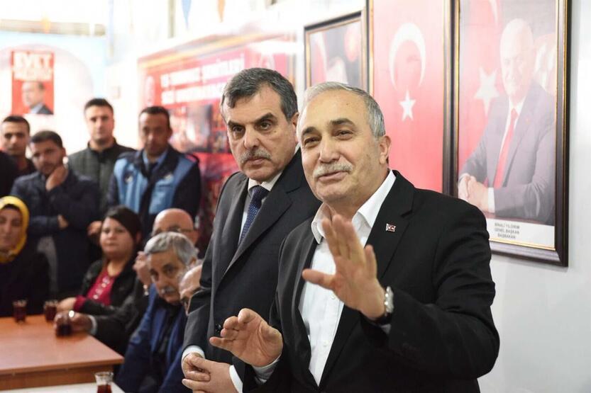 Ahmet Eşref Fakıbaba: Erdoğan bana muhtar ol derse olurum