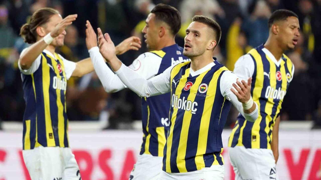 Fenerbahçe’yi sırtlayan 4 isim!