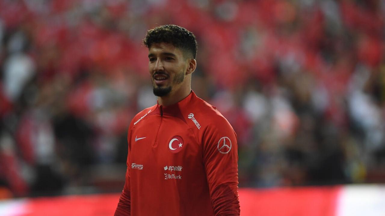 İngiltere’de gündem Altay Bayındır!