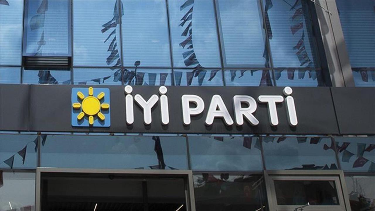 Skandallar İYİ Parti’yi eritti! 574 kişi istifa etti