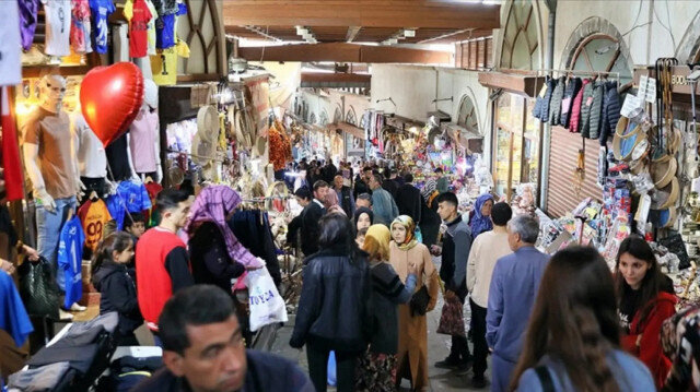 Areda Survey’den dikkat çeken araştırma: Türk halkı esnafa güveniyor mu?